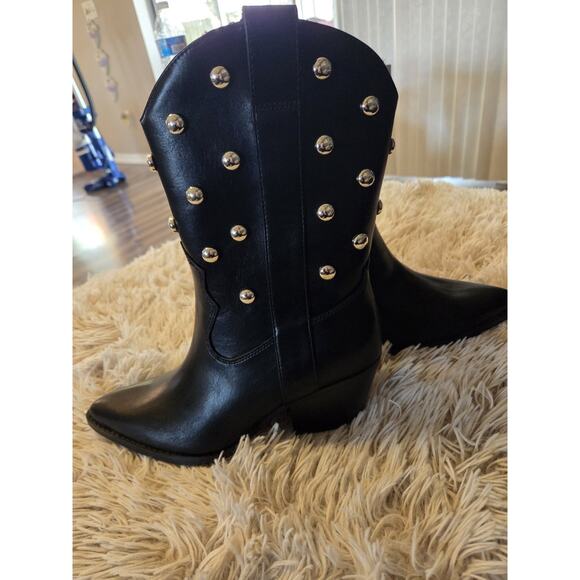 New Woman's Time and Tru Black Faux Leather Studded Cowgirl Boots Memory Foam 8 - Picture 3 of 10
